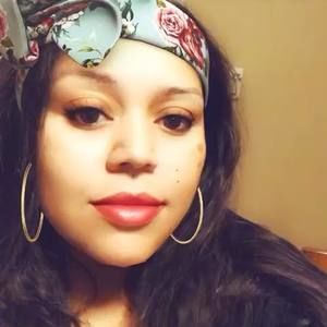 Meet your Posher, Gabriela